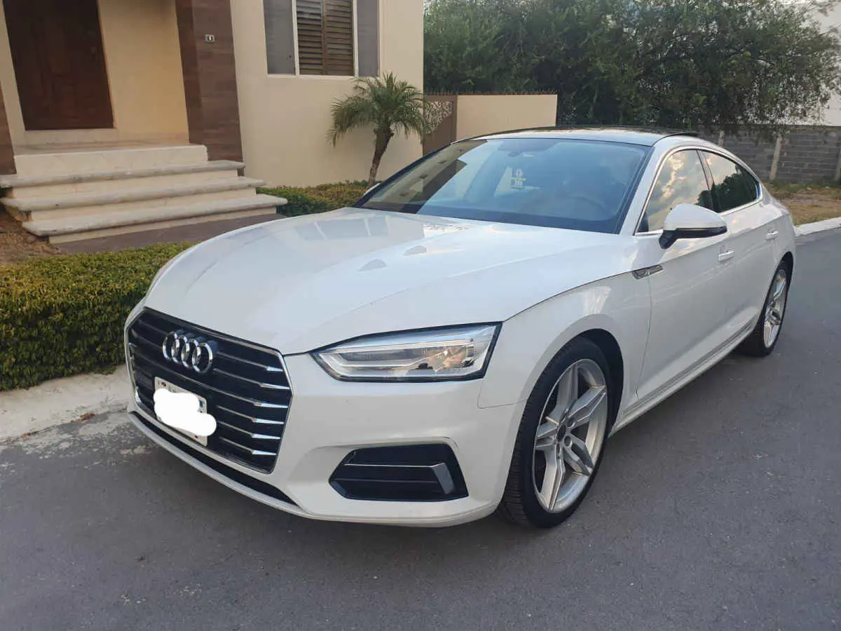 Audi A5 2018 SPORTBACK SELECT